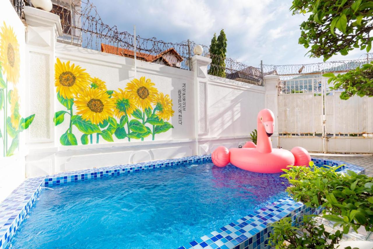 Palm Villa 3 - 5Bedrooms In Center Vungtau Vũng Tàu Ngoại thất bức ảnh